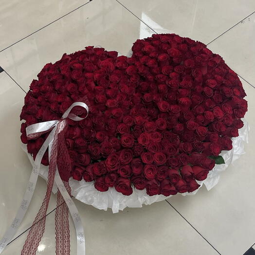 301 Роза в корзине для любимой ️