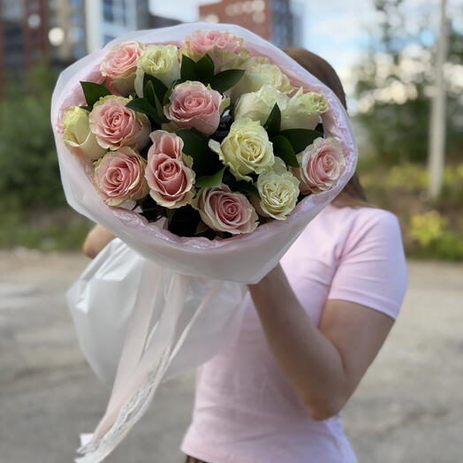 Букет из 15 роз микс
