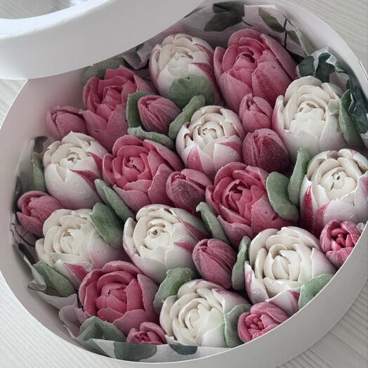 Зефирные цветы «Love is»