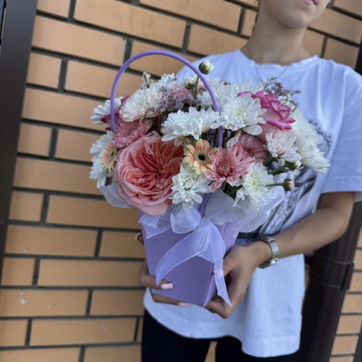 Сумочка из цветов микс💗