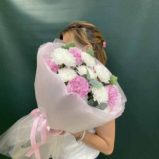 Букет с хризантемой и диантусами💐