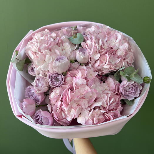 Букет с пионовидной розой и гортензией 🌸