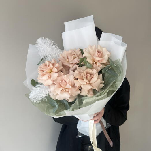 Букет из французских ажурных роз