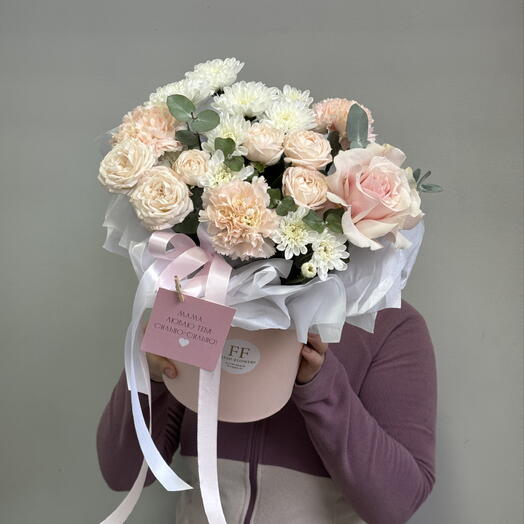 Цветы в коробке «С нежностью»