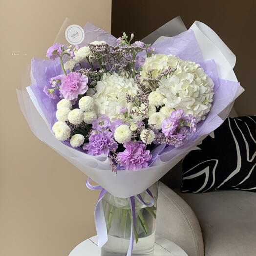 Букет «Лавандовый сироп» с гортензиями и маттиолой💜