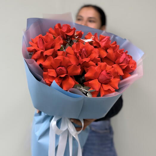 🌹 «Монобукет из 7 французских роз „Нина» в стильной упаковке🎀