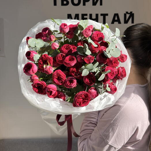 ️Букет из пионовидных кустовых роз и эвкалипта / дофамин / Доставка в Уфе
