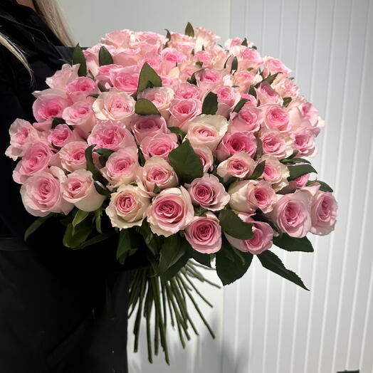 51 шт. Розовые Розы