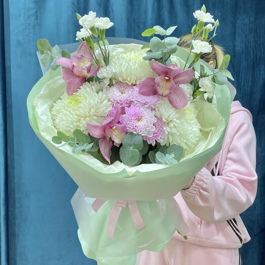 Ароматные орхидеи со стойкими хризантемами и диантусами💚🌸