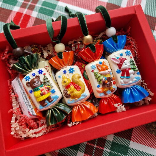 Ёлочные игрушки в подарочной упаковке "Уютного праздника"