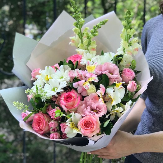 Сборный букет 0032443
