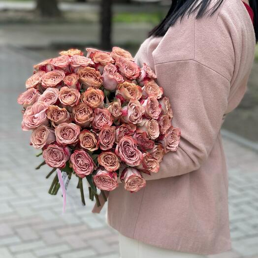 45 cappuccino roses