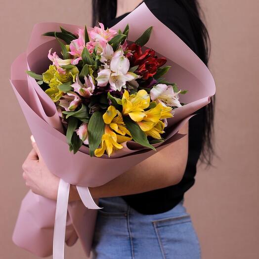 Alstroemeria