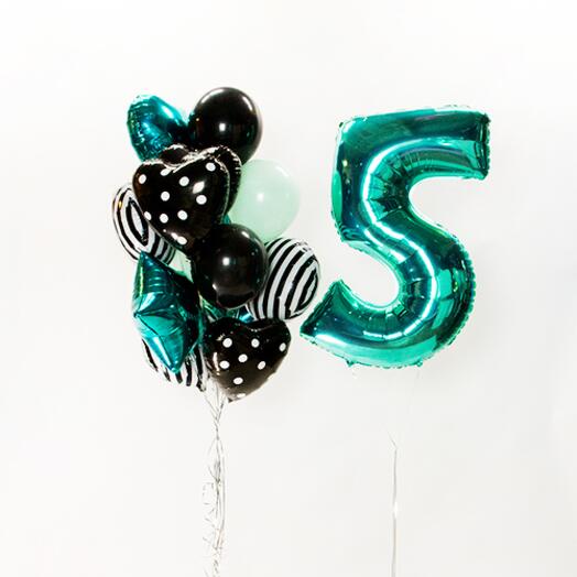 Fountain of balls black and tiffany with a number