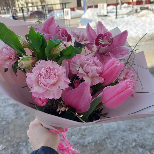 Букет в нежных розовых тонах