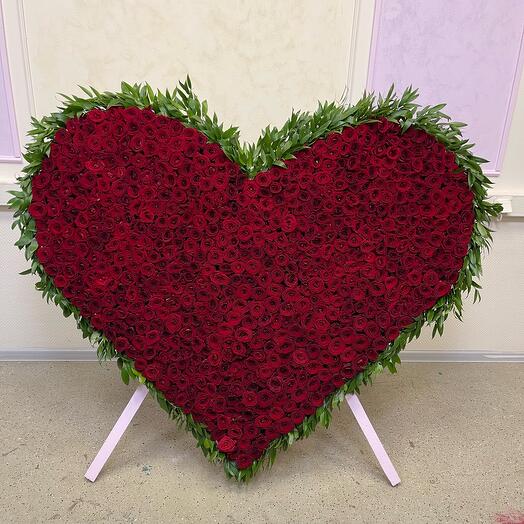 Сердце из роз 501