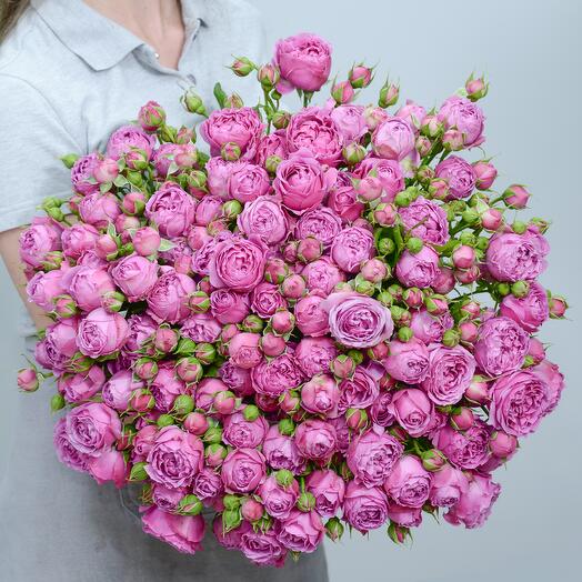 Букет с пионовидными розами