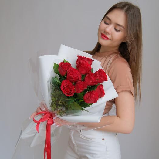 Букет  9 красных роз