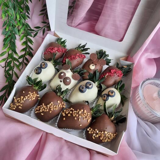 Chocolate Covered Strawberry Set