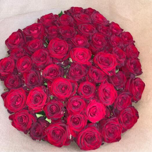 Rosas rojas "red Naomi" 51pcs