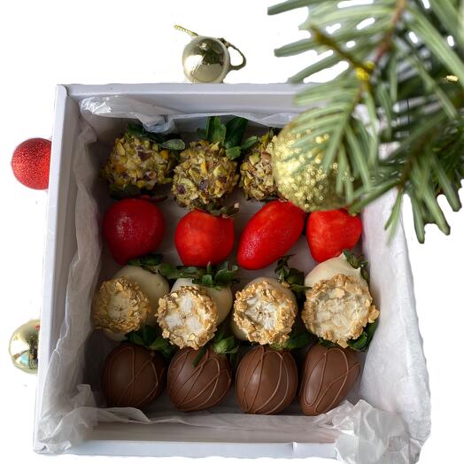 Christmas Strawberry in Belgian Chocolate Box