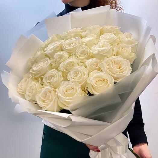25 белых роз Эквадор