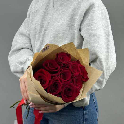 Розы красные