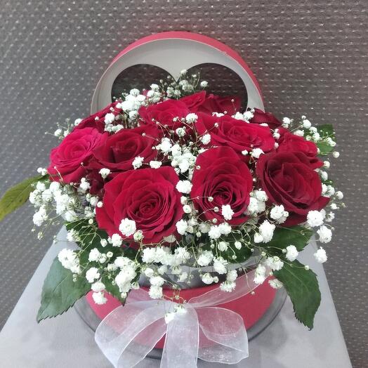 Розы в коробке