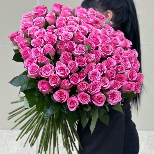 101 PINK ROSES FROM SALIA