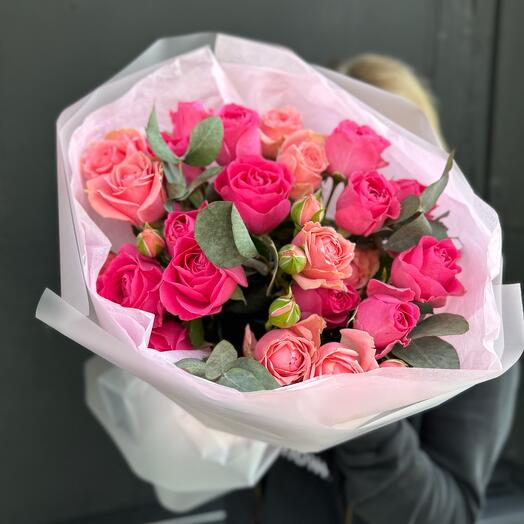 Микс кустовых поновидных роз 💕