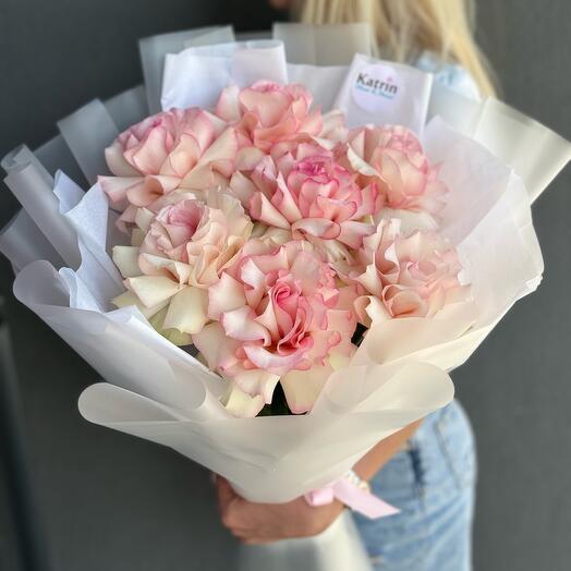 Букет из 7 розовых французских роз Эсперанса 💗