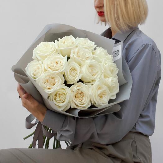 Белые пионовидные розы Плайя Бланка, 15 шт в букете