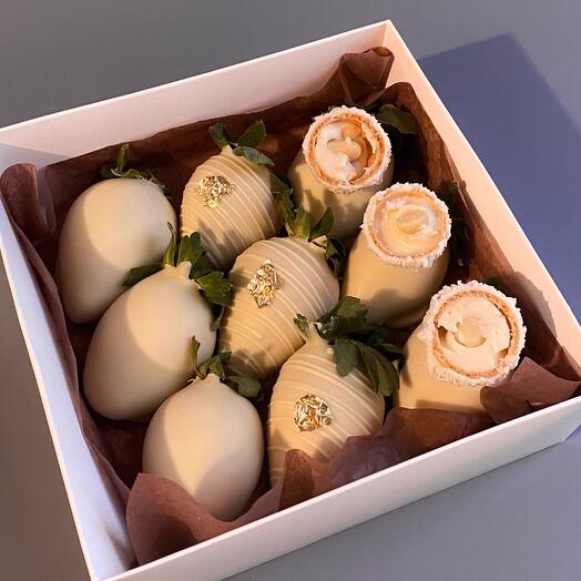 Клубника в шоколаде с Raffaello
