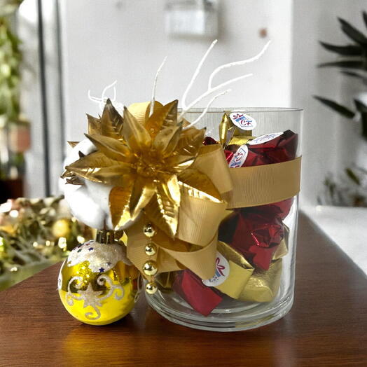 Festive Christmas Cylinder Vase with Classic Assorted Chocolates