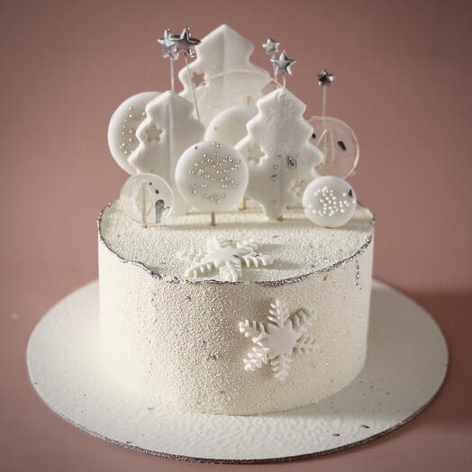 Торт 2 кг Новогодний белый Зимний лес