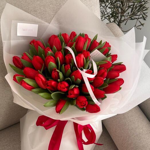 50 red tulips