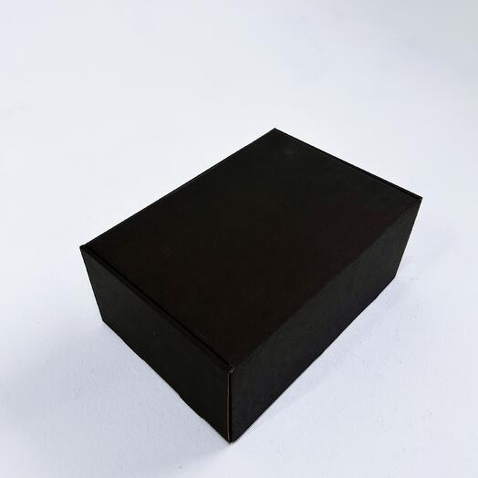 Большая подарочная коробка GILEV 37x26x12см с наполнителем