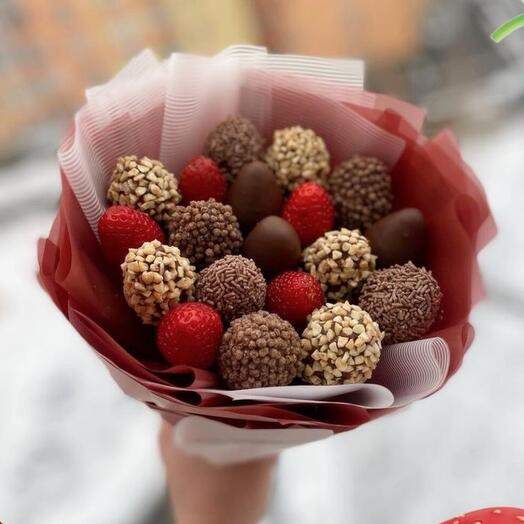 Клубника в шоколаде чиз