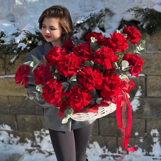 ♥️Корзина с красными розами «Страсть»