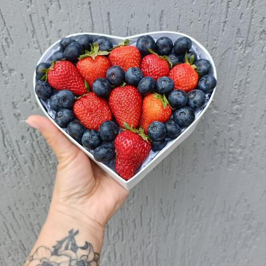 Подарочный набор клубника 🍓 и голубика
