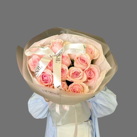 «Нежность благодарности» — букет S из 15 роз 50 см (нежно-розовые)