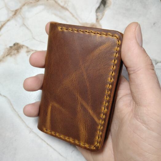 Кардхолдер коричневый из натуральной кожи ручной работы