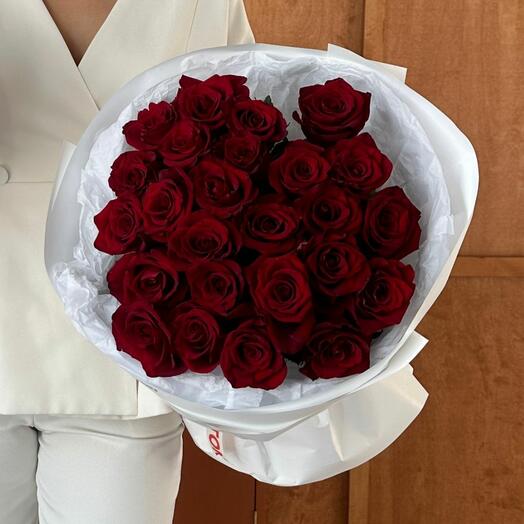 Букет "25 красных роз"