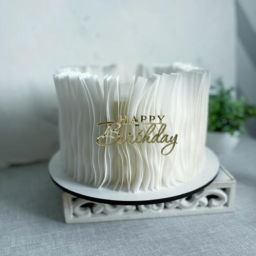 Торт с вафельным декором, с вафельными полосками happy birthday