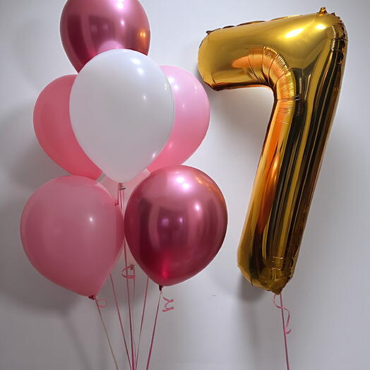 Цифра 7 и 7 воздушных шаров