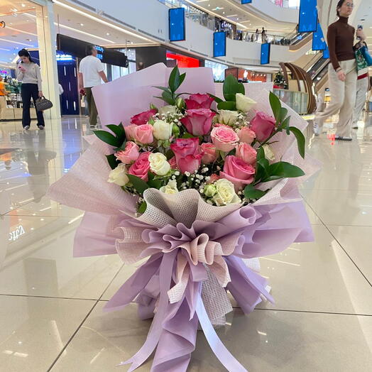 Premium Mixed Roses Bouquet