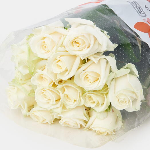 Пачка роз (15 штук) Аваланш, 40 см