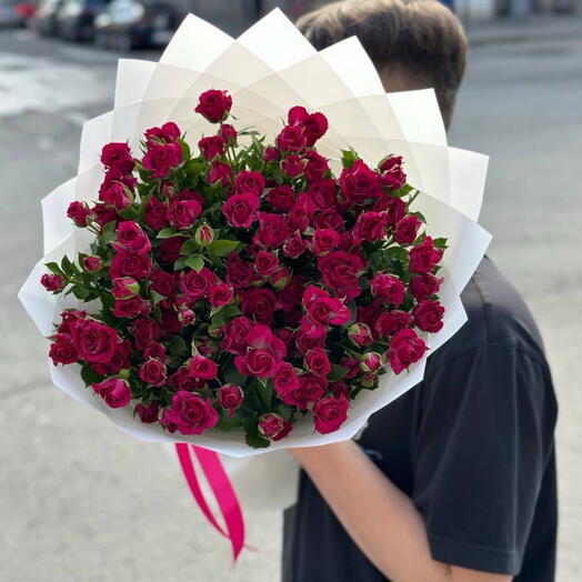 19 кустовых роз 70 см