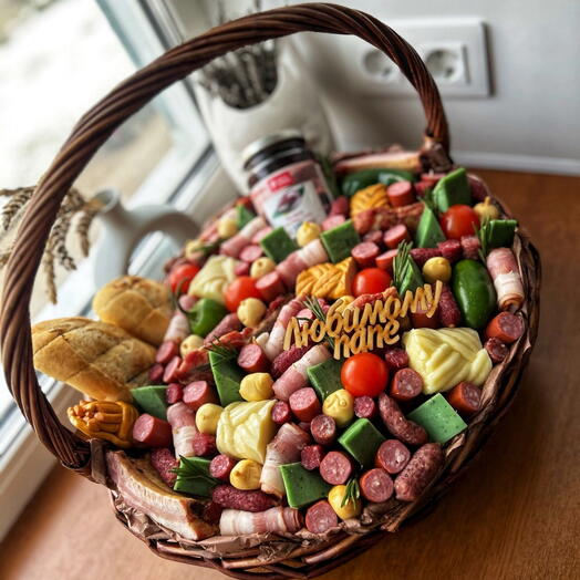 Мужская корзина мясо