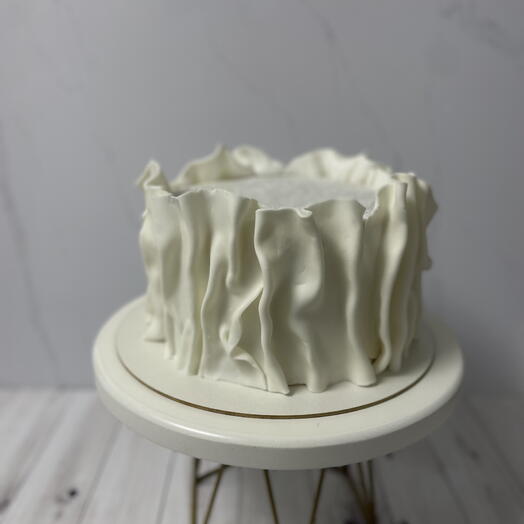 Волнистый торт с нежной клубникой и чизкейком 🍓 🍰